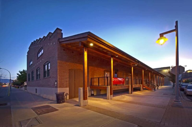 Kelowna: Guided E-Bike City Highlights Tour - Crossing the William R. Bennett Bridge for Lake Views