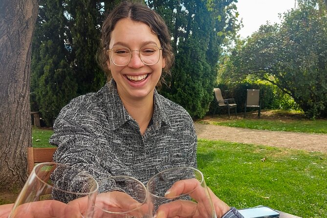 Kelowna Guided E-Bike Wine Tour with Tastings and Okanagan Lunch - The Sum Up: A Relaxing Day of Wine and Scenic Cycling in Kelowna