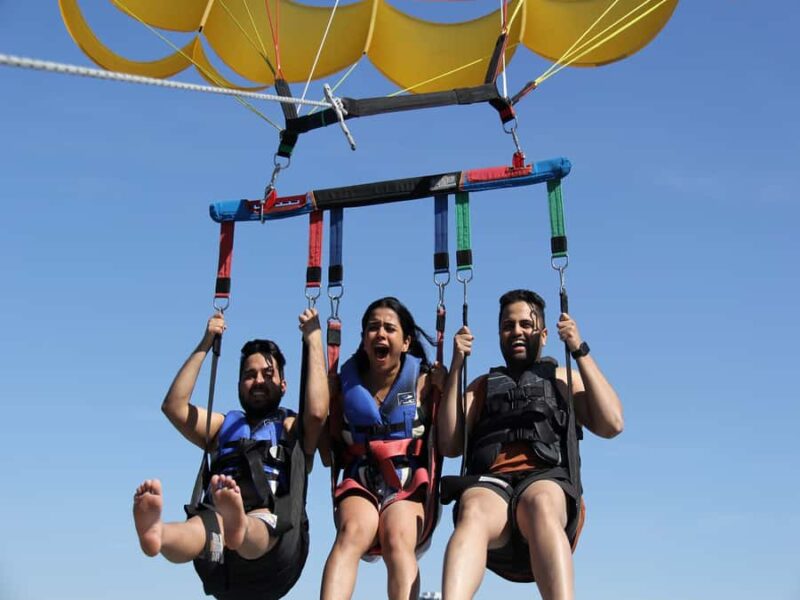 Kelowna: Okanagan Lake Parasailing - Soaring Up to 300 Feet for Scenic Views