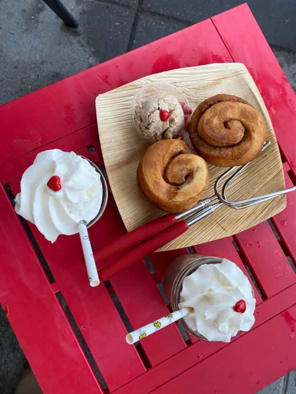 Kelowna Winery: Valentine's Cozy Up For Two - Fireside Roasting: Cinnamon Buns and Hot Chocolate