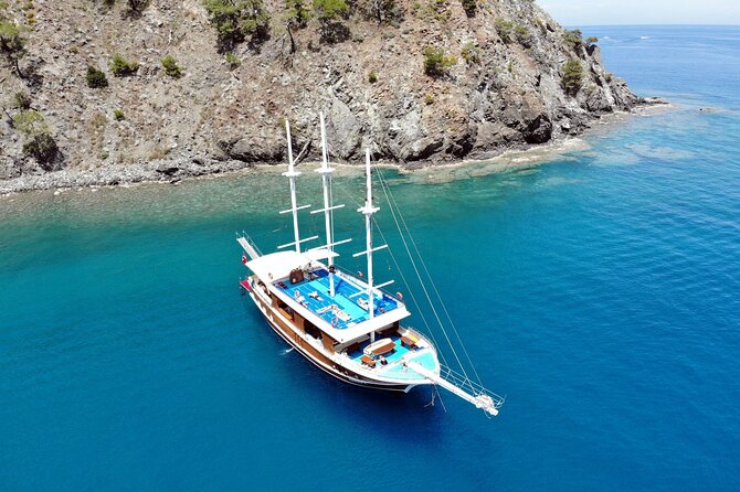 Kemer Bay Blue Cruise from Kemer - Lunch and Refreshments: A Casual Onboard Meal