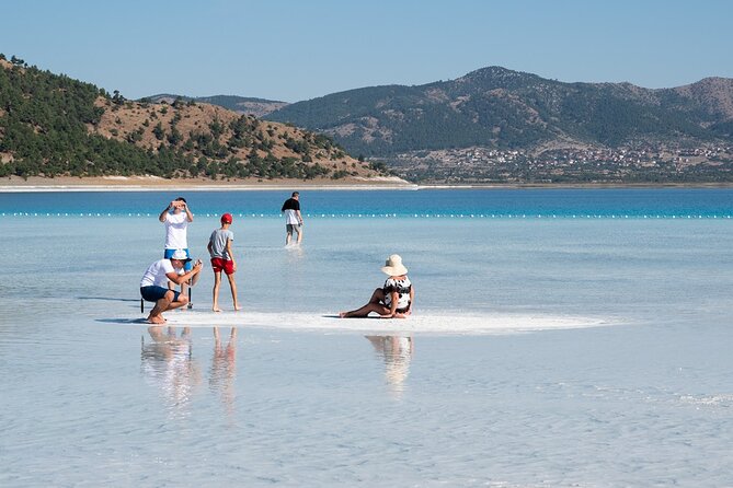 Kemer Exclusive Salda Lake & Pamukkale Day Tour w/Meals & Pickup - Visit a Local Stonemason in Pamukkale