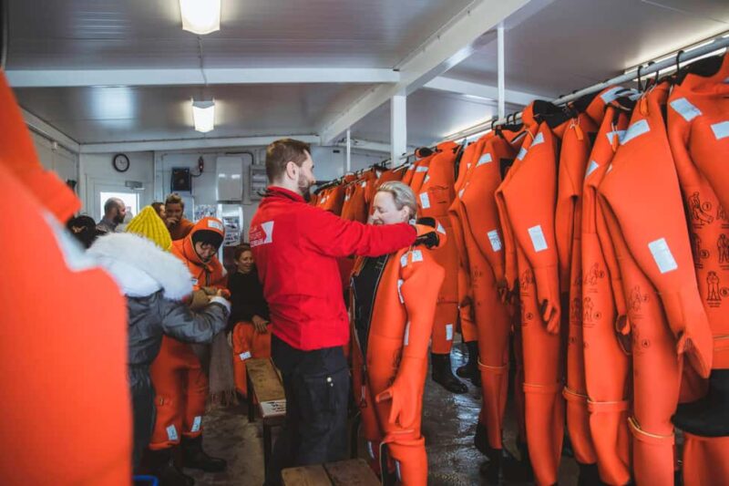 Kemi: Icebreaker Aurora dinner cruise & ice floating - Post-Cruise Return to Kemi