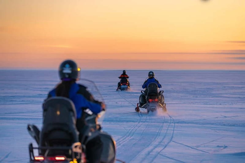 Kemi-Tornio: Sunrise snowmobile safari - Key Points