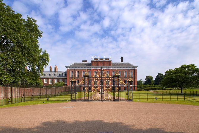 Kensington Palace Entrance Ticket - Exploring Kensington Palace with an Entrance Ticket in London