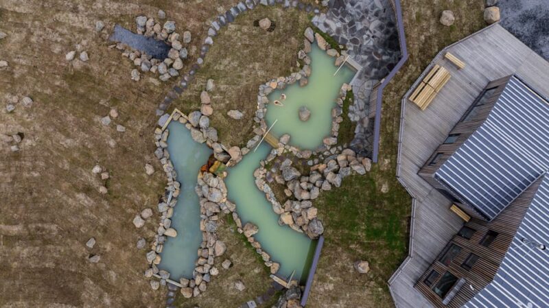 Kerlingarfjöll: Highland Baths Admission - What Facilities Are Available at the Highland Baths?