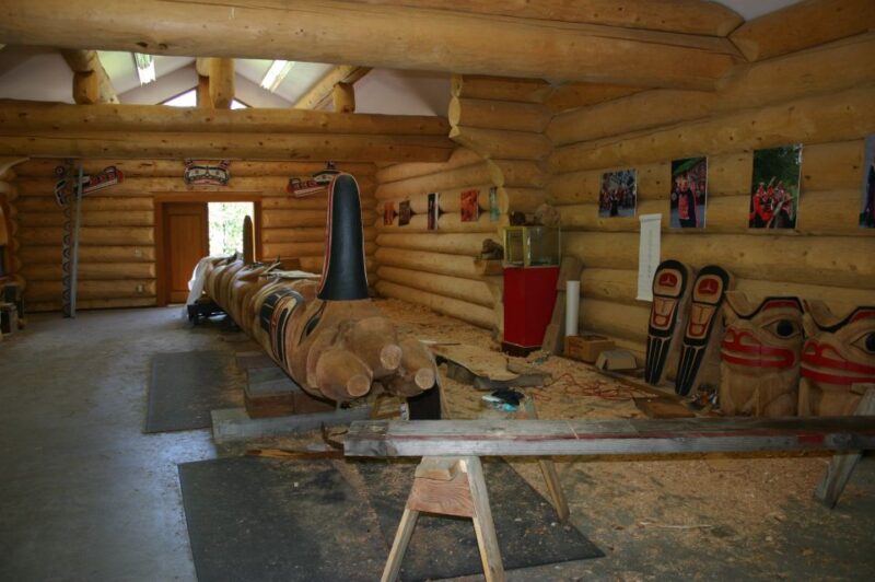 Ketchikan: Potlatch Park, City and Wildlife Private Van Tour - What Sets This Tour Apart