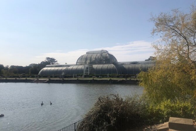 Kew Gardens, Richmond - Self-Guided Audio Tour - The Hive: Immersive Bee Experience