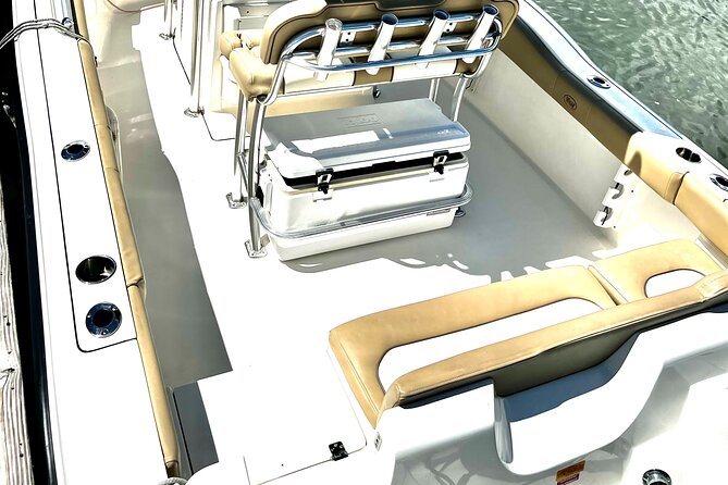 Key West Center Console Boat Rental With Sound and Seat Upgrade - Key West Center Console Boat Rental With Sound and Seat Upgrade: An Adventure on the Water