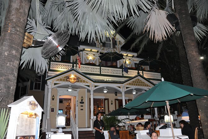 Key West Haunted Pub Crawl and Ghost Tour with Free T-Shirt - The Ghost Stories and Guide’s Personalities