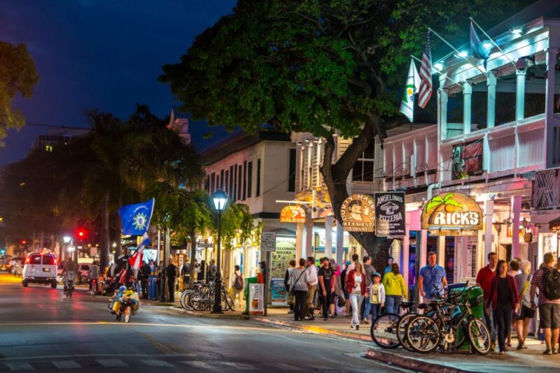 Key West: Haunted Pub Crawl Walking Tour - The Haunted Atmosphere of The Roost and Key West Theater