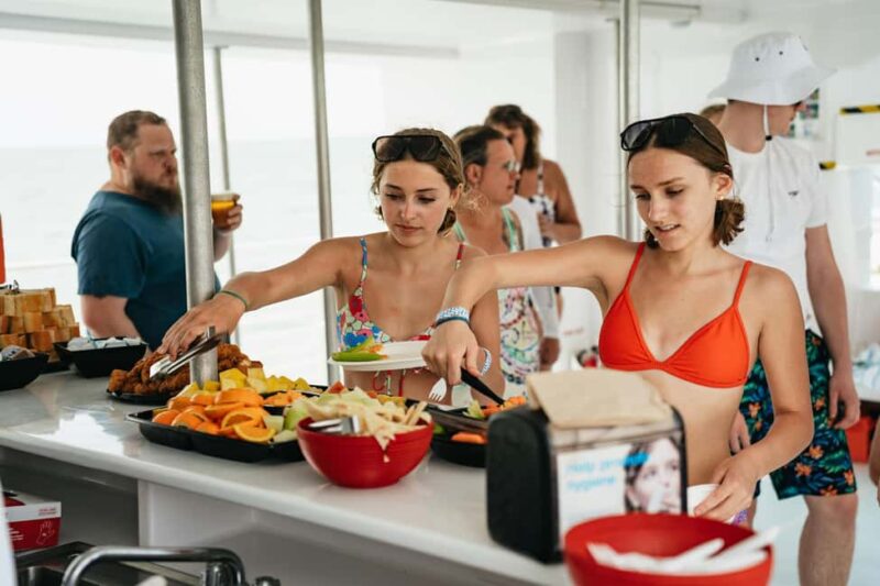 Key West: Hidden Sanctuary Kayak Tour with Sandbar Safari - Guided Kayaking Through Mangrove Tunnels