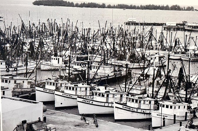 Key West Odyssey: Uncover Island Secrets, Walk by Locals - Visiting St. Paul’s Episcopal Church