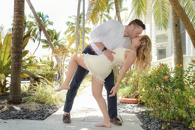 Key West Photo Shoot at Your Resort or the Beach - Standout Features of the Key West Photo Shoot