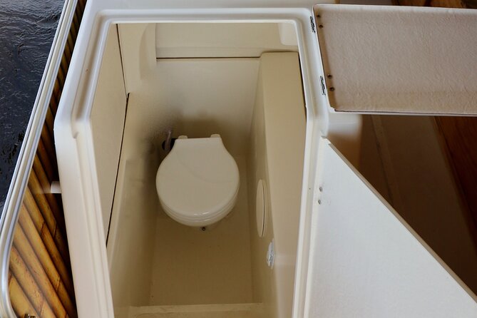 Key West: Private Sunset Cruise on an Authentic Tiki Bar Boat - Guide and Captain: Knowledgeable and Friendly