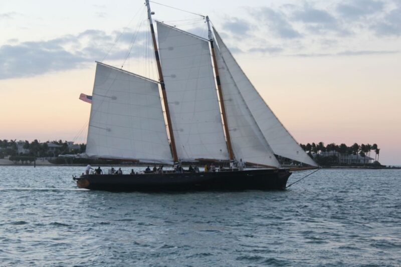 Key West: Schooner Full Moon Night Sail with Drinks - Key Points