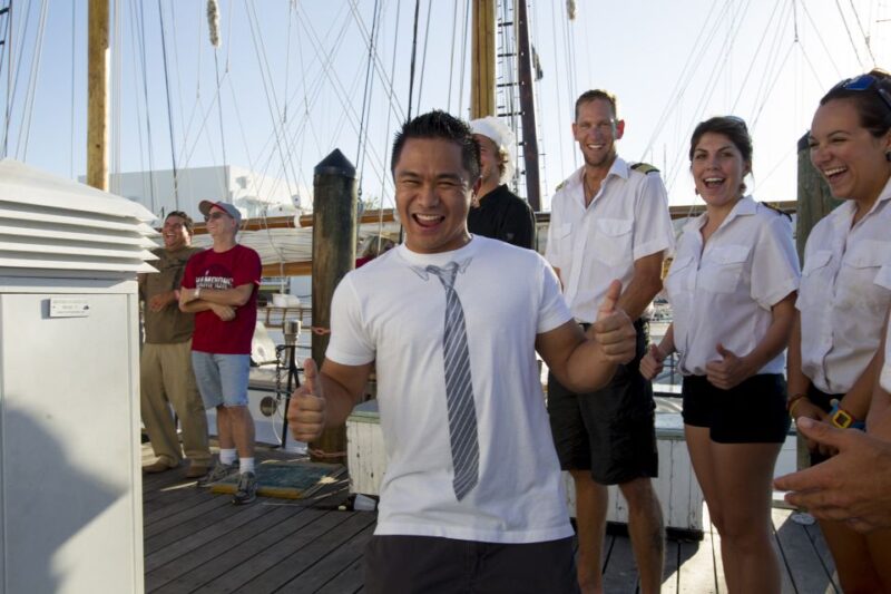 Key West: Sunset Dinner Cruise with Open Bar & Live Music - Live Music and Atmosphere on the Upper Deck