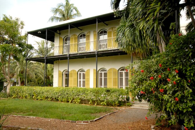 Key Wests Old Town Treasures: A Self-Guided Audio Tour - Highlights Along Key Wests Historic Streets