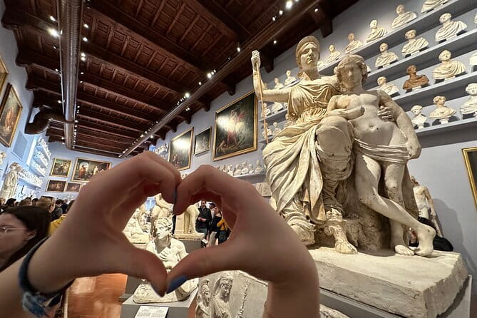 Kid-Friendly Florence Accademia Tour w Michelangelo's David & City Wonders - Key Points