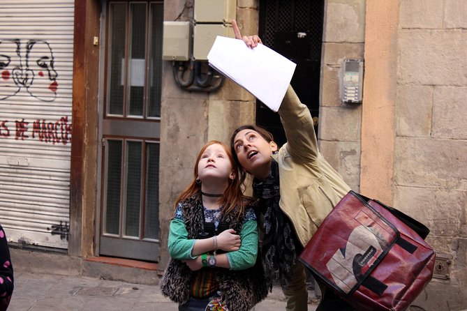 Kids & Family private guided Dragon Tour in Barcelona - Key Points