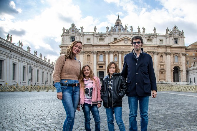 Kids-Friendly Fun & Educational Sistine Chapel & Vatican Fast Access Guided Tour - How the Tour Starts and Ends in Rome
