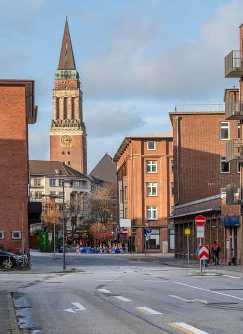 Kiel: 2-hour Best Intro Walking Tour with a Local - Key Points