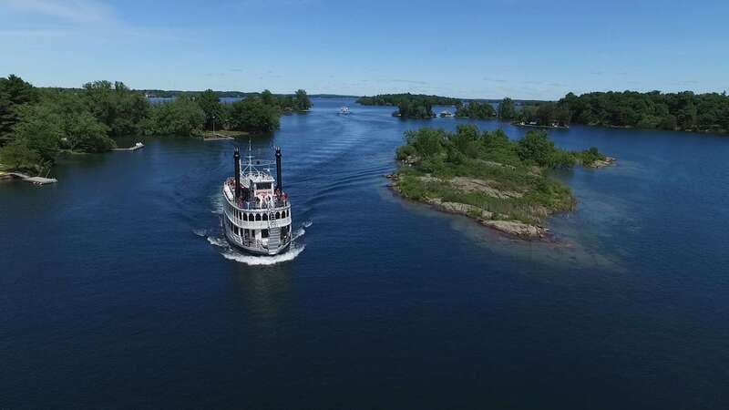 Kingston: Brunch Cruise of Thousand Islands - The Brunch Menu and Dining Experience