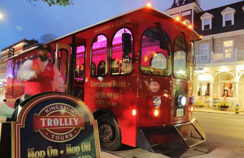 Kingston: Ghosts and Mysteries Trolley Tour - The Guides and Their Storytelling Approach