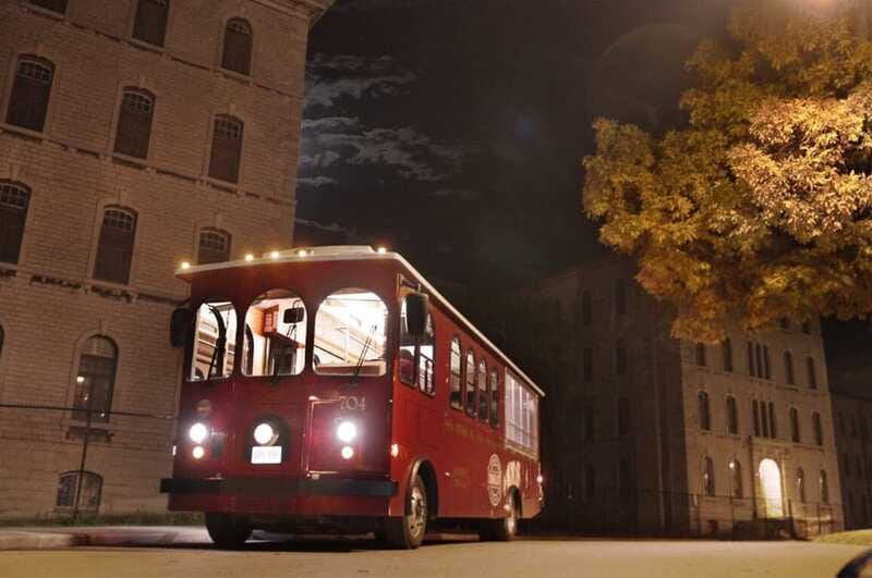 Kingston: Ghosts and Mysteries Trolley Tour - What to Prepare for the Night Tour
