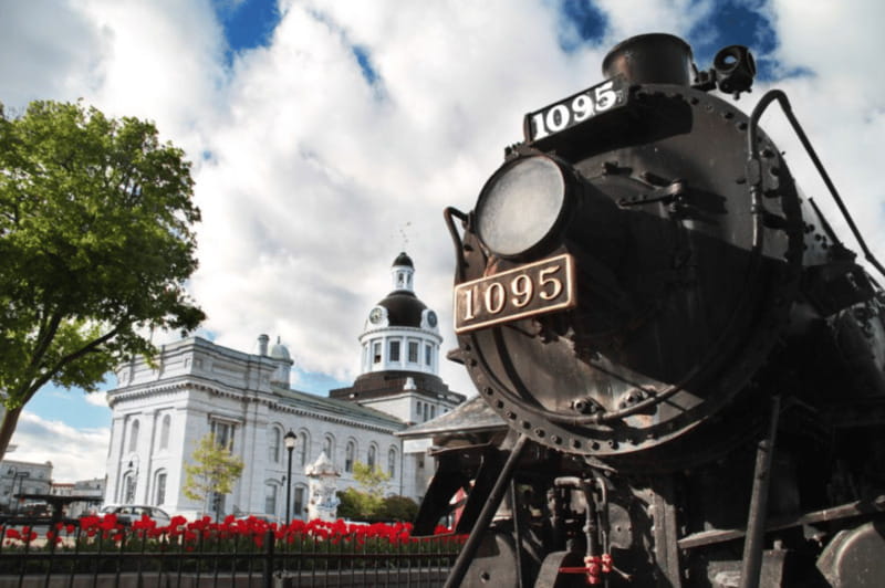 Kingston: Trolley City Tour - Explore Kingston’s Historic Downtown on a Red Trolley