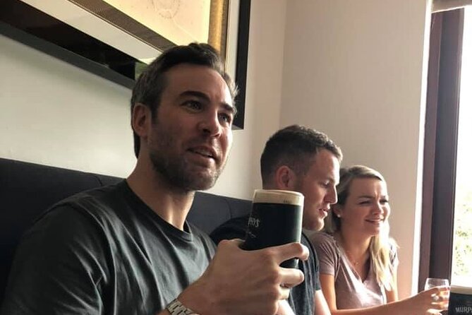 Kinsale Culinary Tour - The Final Stop at a Famous Irish Pub