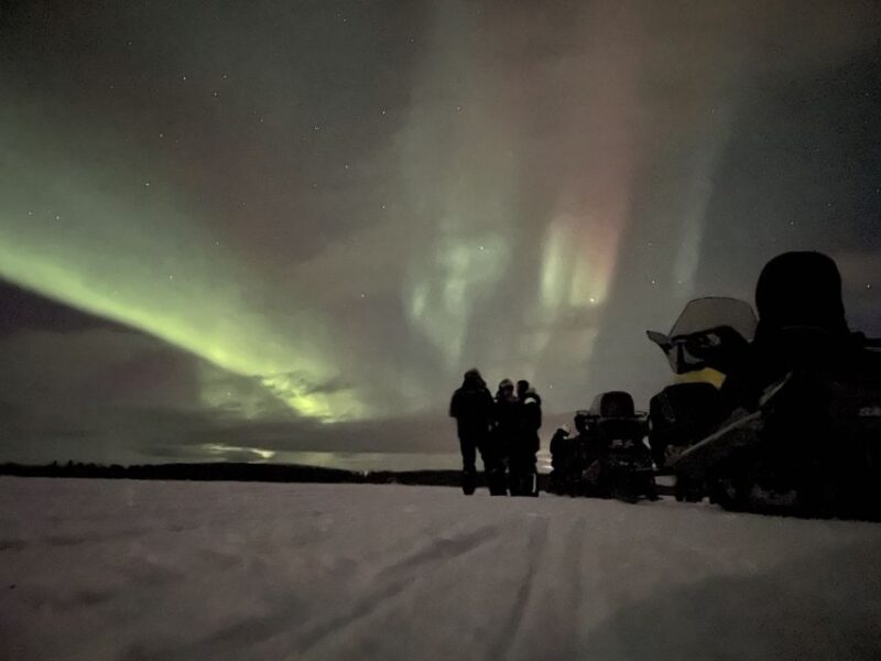 Kiruna: Guided Snowmobile Tour and Northern Lights Hunt - The Experience of Driving Snowmobiles in a Small Group
