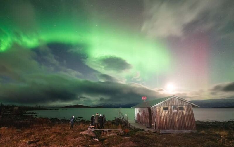 Kiruna: Northern Lights Chase with Car - Key Points