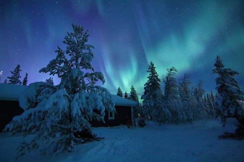Kiruna: Snowshoe Trek with Aurora Hunt and Warm Beverage - Exploring the Snow-Covered Landscape of Kiruna