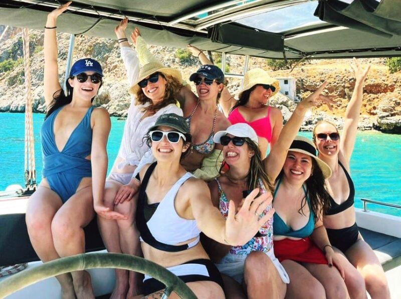 Kissamos: Balos & Gramvousa Luxury Catamaran Sailing Cruise - Crew and Service Quality