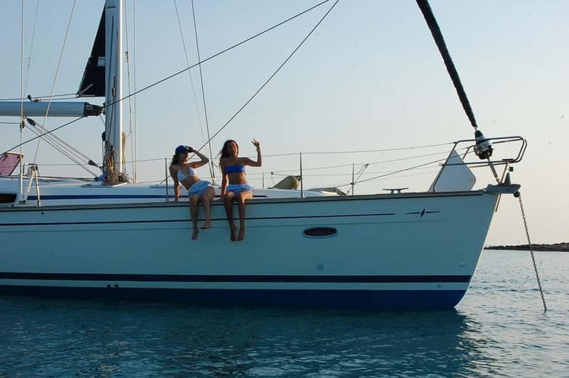 Kissamos: Explore Balos and Gramvoussa, supporting a cause - Key Points