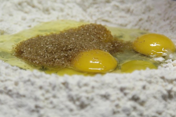 Kitchen demonstration: the realization of Cecio Ripieno - Why This Tour Is a Great Choice for Food Enthusiasts