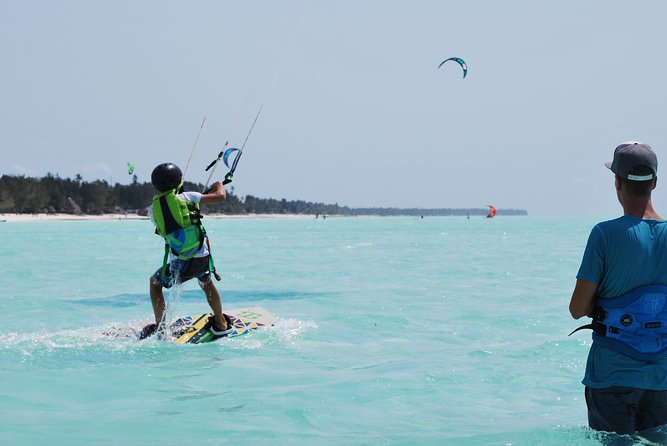 Kitesurf School in Corralejo Book Your Classes - Key Points