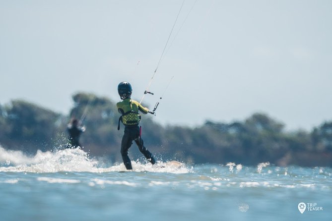 Kitesurfing and windsurfing in Sicily in the Lo Stagnone lagoon - Why Lo Stagnone Lagoon Is Ideal for Kitesurfing and Windsurfing Beginners