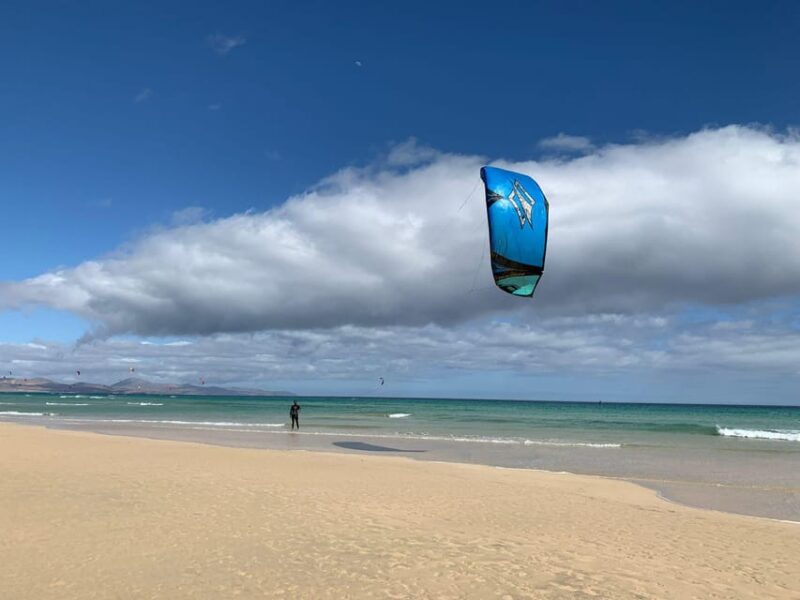 Kitesurfing on Fuerteventura: top equipment in Costa Calma - The Sum Up: A Flexible and High-Quality Kitesurfing Option in Costa Calma