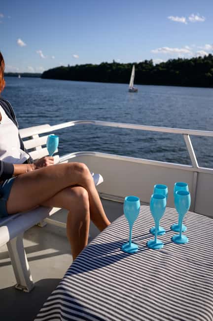 Klaipeda/Vilnius/Kaunas: Private Boat Party - The Jet Ski Experience in Kaunas