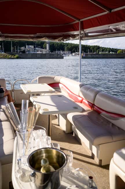 Klaipeda/Vilnius/Kaunas: Private Boat Party - For Whom Is This Private Boat Party Ideal?