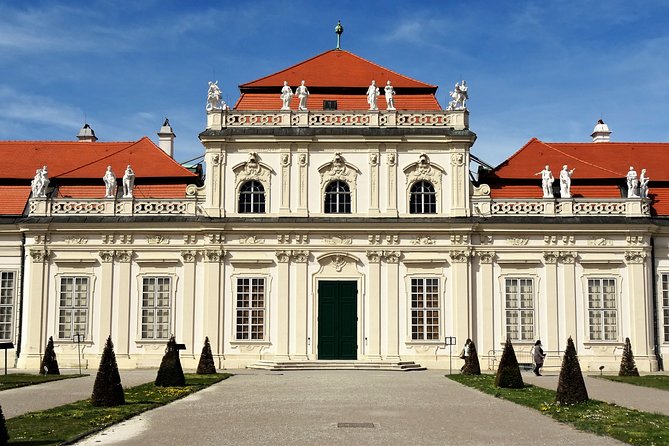 Klimt's TWO Kisses an Expert-Walk from Baroque to Secession - The Sum Up: An Artistic Journey Through Vienna’s Architectural Layers