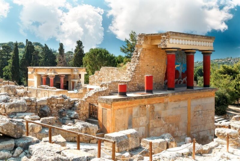 Knossos & Heraklion Archaeological Museum: From Chania - Explore Crete’s Minoan Past with a Day Trip from Chania