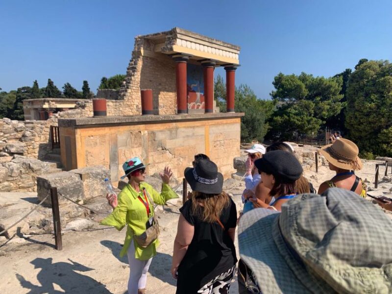 Knossos: Knossos Palace Skip-the-Line Guided Walking Tour - The Role of the Licensed Guide