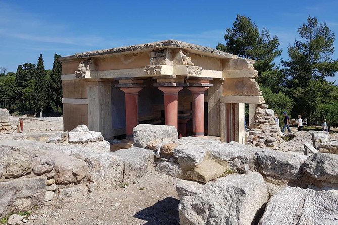 Knossos Palace and Pottery experience (Luxury Adventure) - Comfortable Transportation and Hassle-Free Experience
