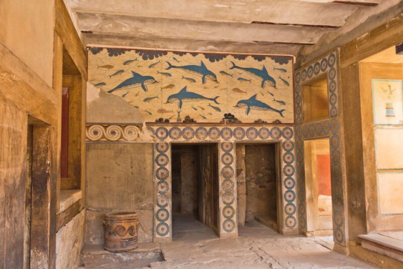Knossos Palace: E-ticket with Audio and Heraklion City Tour - Highlights Inside Knossos Palace: From the Throne Room to the Koules