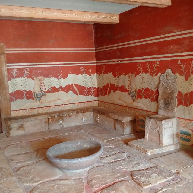 Knossos Palace Guided Walking Tour (Without Tickets) - Booking and Cost Breakdown