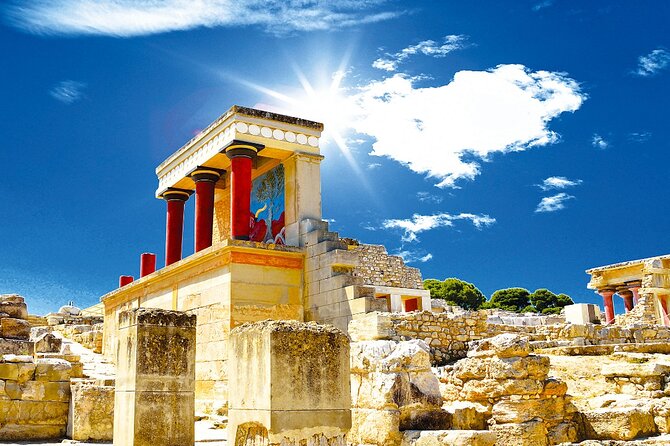 Knossos Palace & Historical Heraklion City Tour, with Old Market - Guide Expertise: Knowledgeable, Attentive, and Engaging