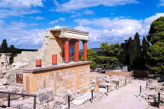 Knossos palace (Last minute booking - Skip The Line Ticket) - The Guided Walking Tour: A Deep Dive into Minoan Culture